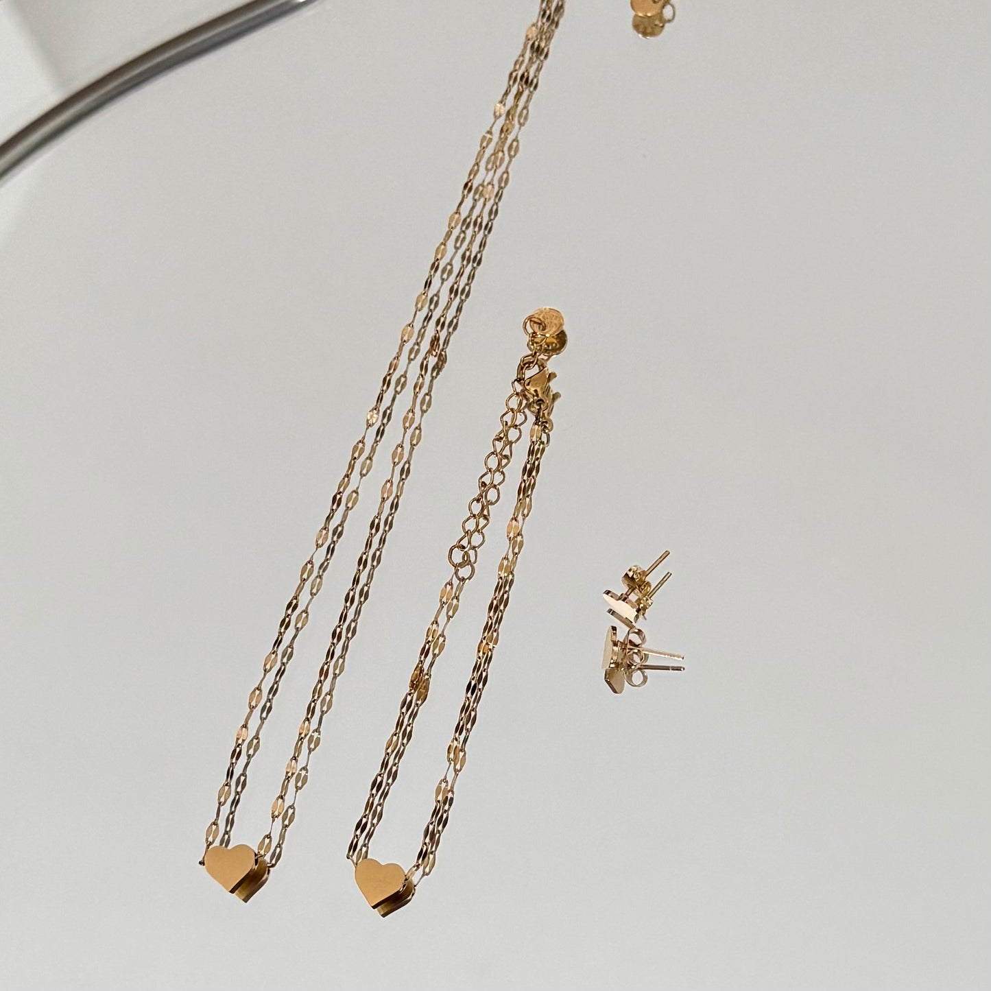 Heart dainty bracelet